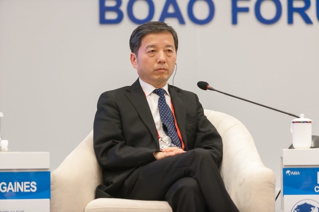 宝武钢铁集团总经理陈德荣:铁矿石以人民币计