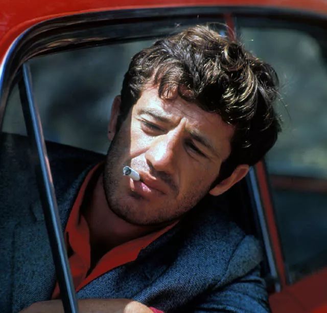 狂人皮埃罗,走了.