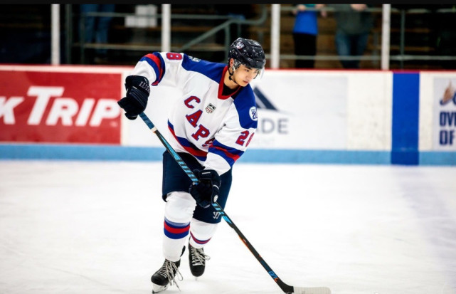 两年百场ushl 中国冰球第一人正向下个目标努力