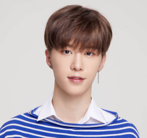 蔡徐坤学历,范丞丞学历,王子异学历,差别一目了