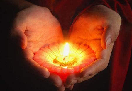 中元节点一盏心灯愿天堂的亲人不再孤冷