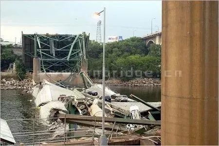 桥梁事故∣浙江绍兴在建主跨105m下承式钢管混凝土系杆拱桥局部坍塌