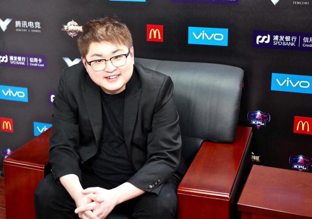 三杀卫冕冠军!edg.m猪哼:没有双杀帽子 希望未来更强