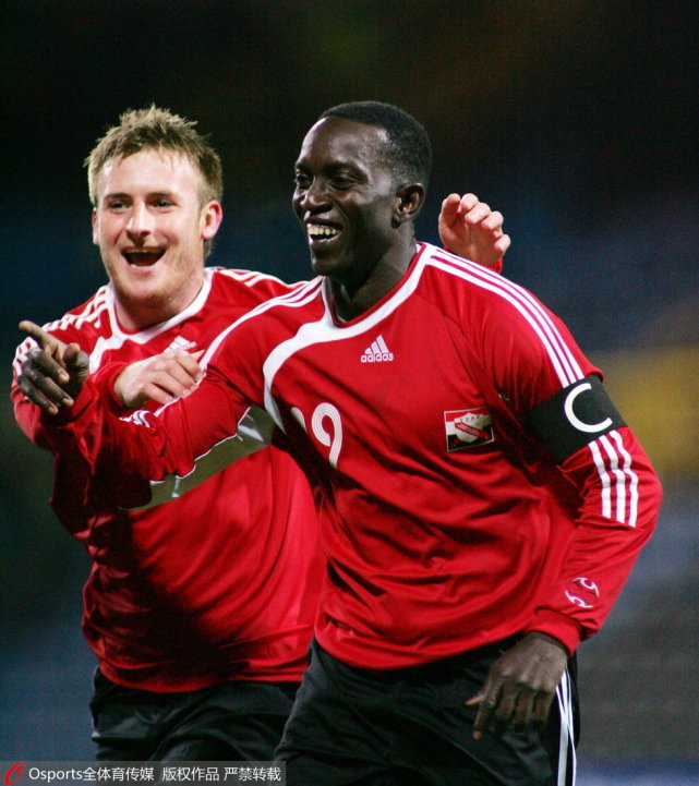 【夜读世界杯】加勒比不止有海盗!国足的送分