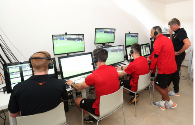 IFA公布世界杯112人裁判名单 13名VAR裁判成