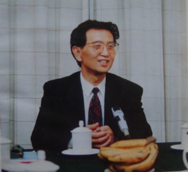 短史记 | 张宝胜等“特异功能”大师 是如何冒出来的？_腾讯新闻