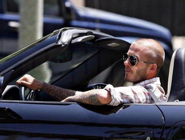 开车应该戴哪种墨镜最合适