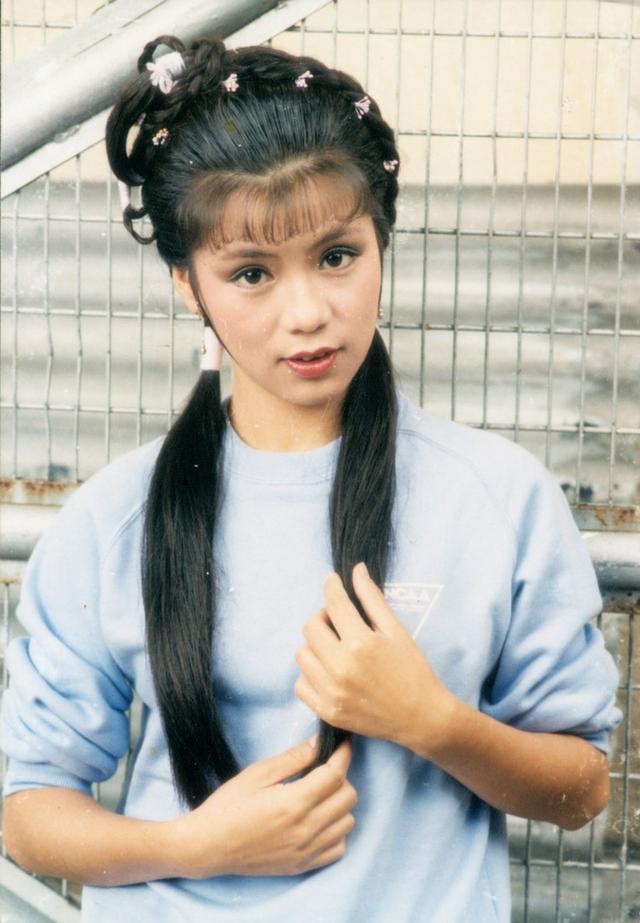 汤镇业现场回忆温美玲,双眼通红泪水打转,网友:这件事不怪你!