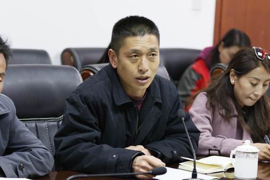 西藏丁青县喜迎踩线考察团 嘉宾积极发言献计献策