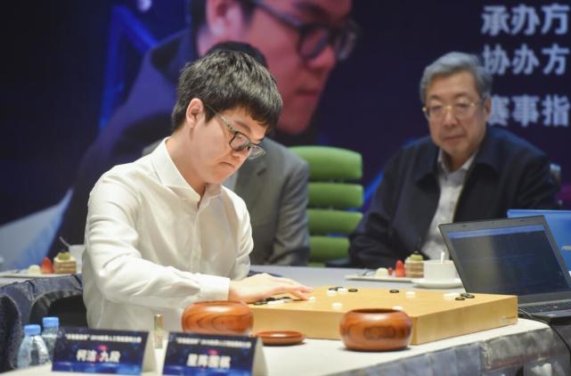 天才还是普通人? 柯洁:我承认自己不笨但也兢