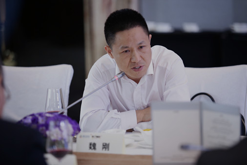 上交所魏刚:为何国企收益率低但还在加杠杆?