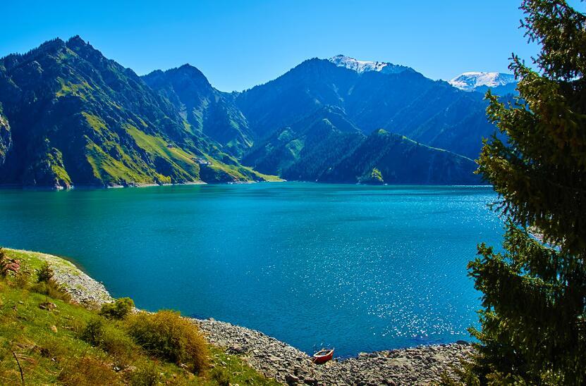 走进新疆各市州最美的一处景点感受祖国边疆的大好河山