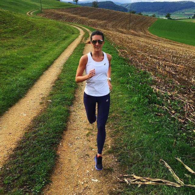 跑步跑累了,还继续往前跑,这是属于无用消耗还是提升自己?