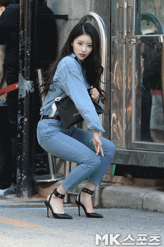 充满"人来疯"的致命魅力,靠戏精出圈|李美珠|戏精|lovelyz