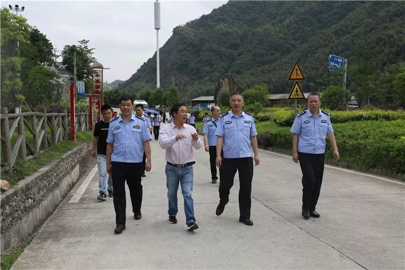 福安市公安局机关党委第一支部,第八支部开展主题党日活动