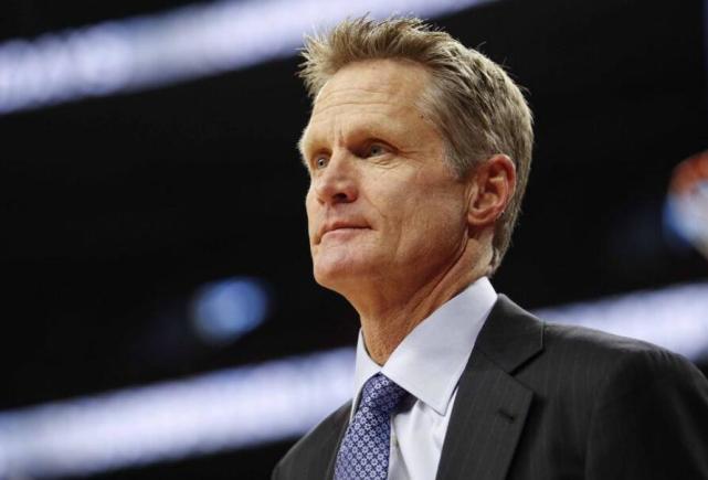 科尔:头一次没有主场优势 以卫冕冠军心态打球