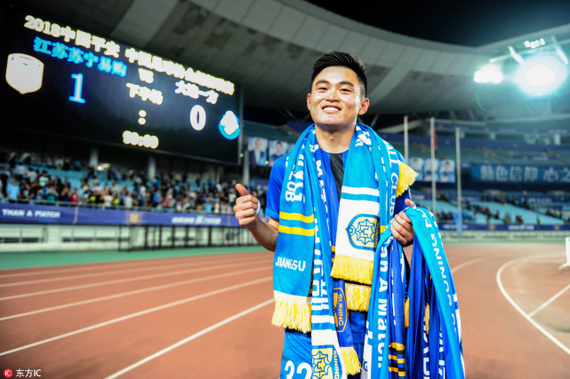 10轮5球!黄紫昌加冕第10轮中超英雄 入国足当