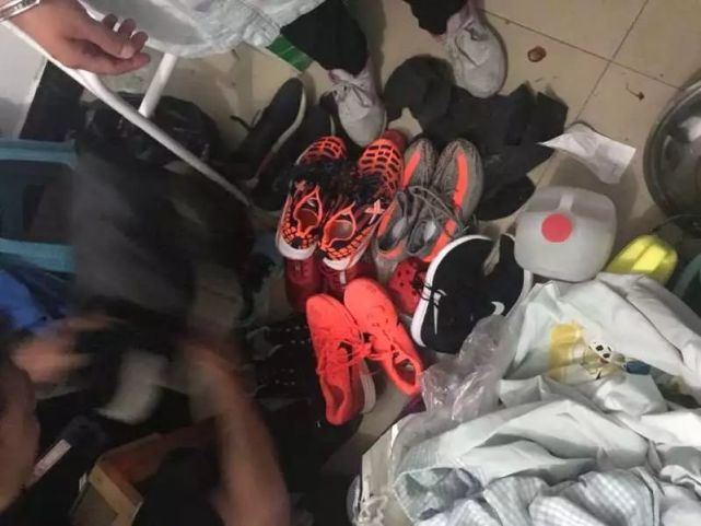 女子边送外卖边偷鞋称就是喜欢有味道的旧鞋