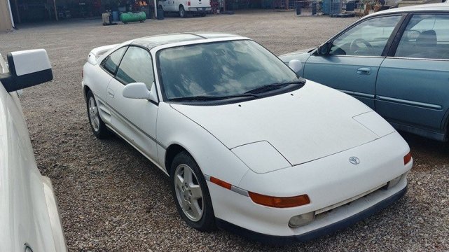 超低里程数toyota Mr2 Turbo 只卖3000rmb