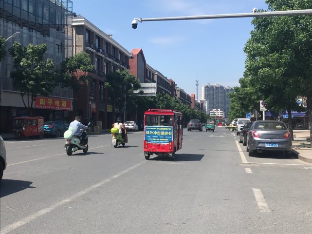 一位市场人士对《棱镜》总结称，以盾安集团和金盾股份为代表，此轮爆发债务危机的企业所存在的共性特征是主营业务经营不善、业务盲目激进扩张、短债长投现象严重、重资产占比相对较高、对外部融资依赖十分严重。