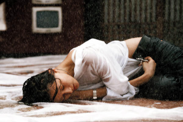 《交换温柔》 换妻俱乐部真能拯救乏味的婚姻