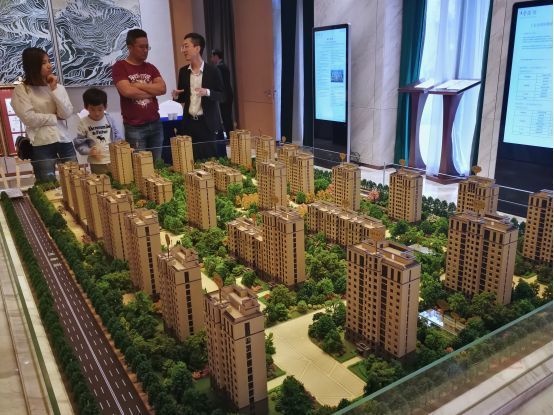 北漂进津落户：新政一周五次解读 工作与户口二选一的抉择
