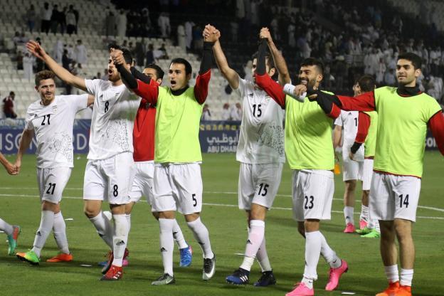 【世界杯前哨战】:阿根廷换国门 西班牙续约主