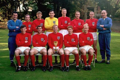 【世界杯百大球星】摩尔:足坛绅士中卫 3届14