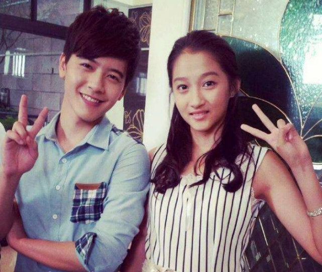 关晓彤跟绯闻对象再次出演情侣,正牌男友鹿晗会吃醋吗?