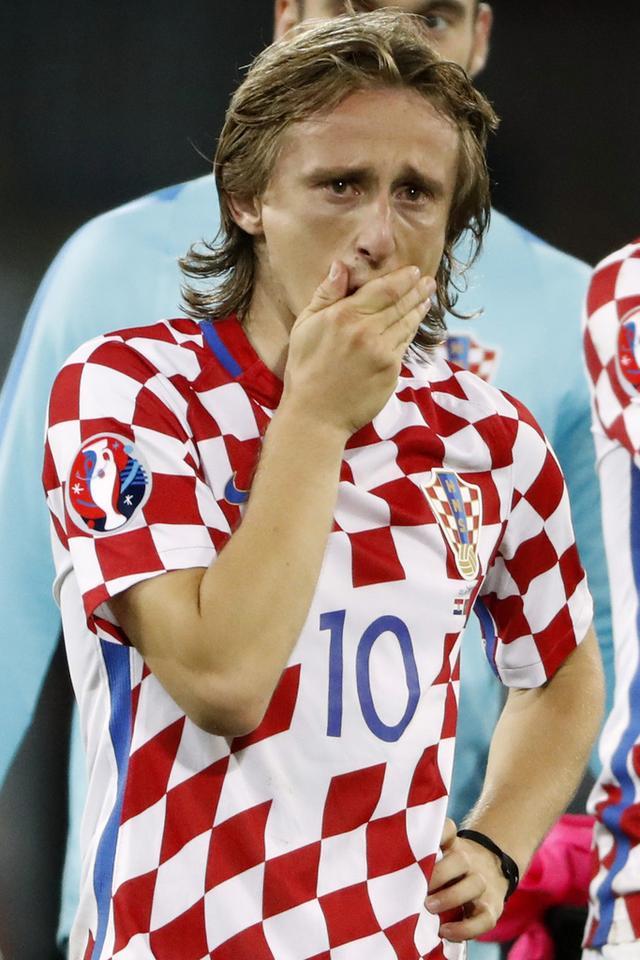 魔笛赛后哭红脸