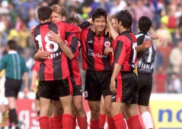 留洋只能看饮水机?他们在低谷期出国却大放异