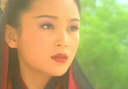 出演李莫愁被赞最美 她是第一位签约韩国的中国女星 今低调幸福