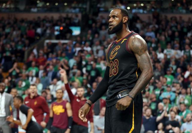 一人一时代绝境挽狂澜!错过乔丹?请珍惜詹皇