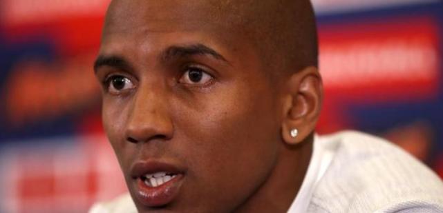 扬教授:有应对种族歧视预案 与阿里没矛盾