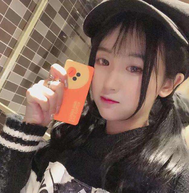 他是快手唯一正能量主播不炒作不圈钱现成功进军娱乐圈