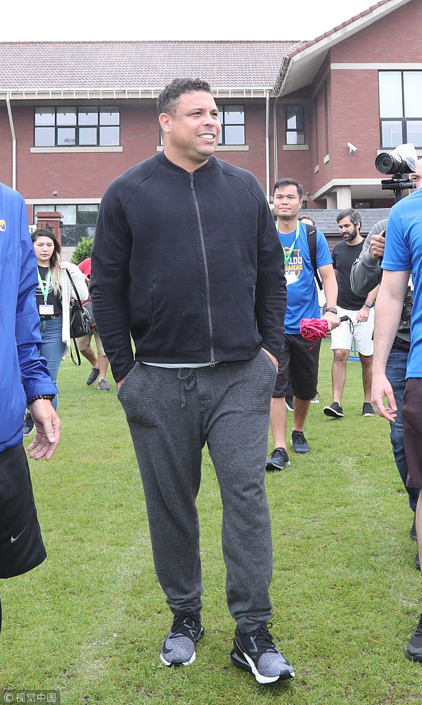 大罗要当老板了?曝罗纳尔多3000万欧买西乙队