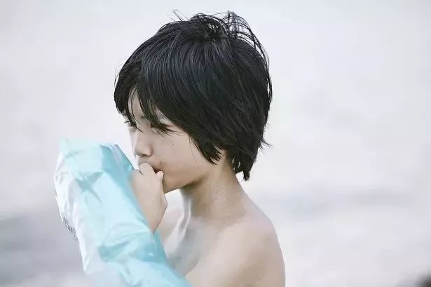 是枝裕和早期代表作,豆瓣9分,比《小偷家族》