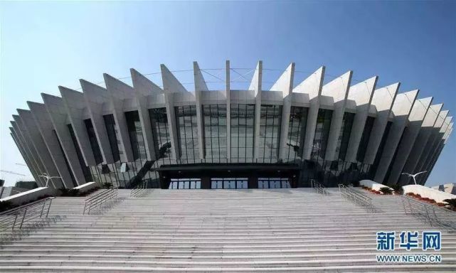 塘沽体育馆免费或低收费开放项目,开放时间及收费标准(一)开放项目和