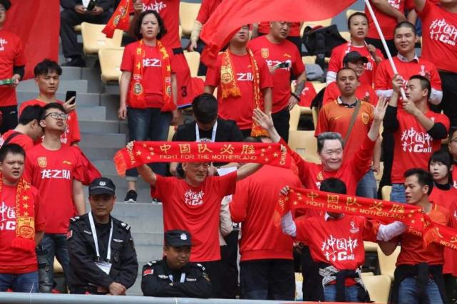 【那些年】疯狂五里河!韩日的惨案 13亿人世界