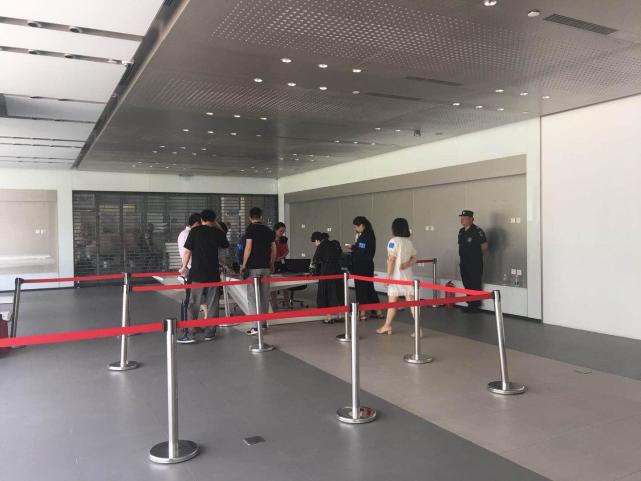 一线 | 乐视网召开股东大会 是否退市不由公司单