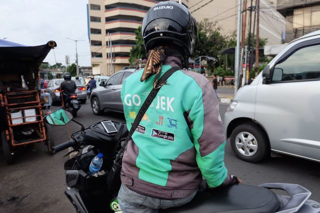 镜丨现金贷大逃亡:一场如入无人之境的印尼淘