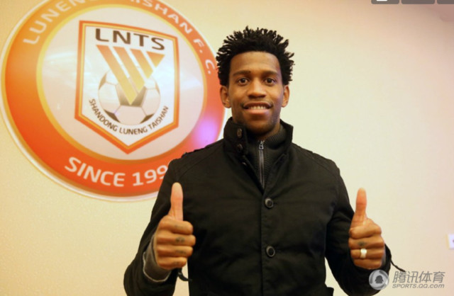 弗拉门戈挖角鲁能外援? 吉尔辟谣:没有谈判