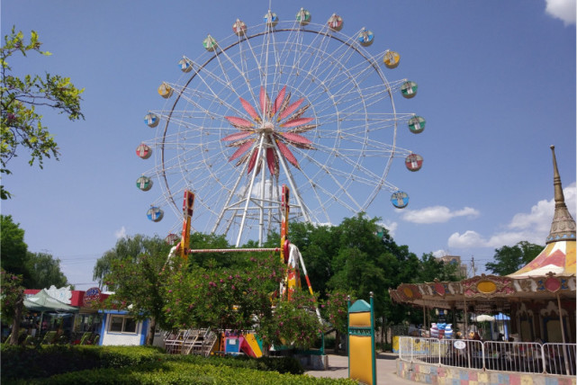 兰州唯一的摩天轮 何时能进驻规划中的西部环球梦幻城