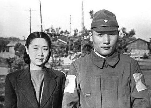 二战结束 天皇抛弃二十万日本女性让她们自生自灭 如今答案终被公布