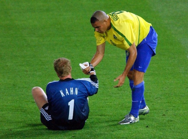 【世界杯百大球星】罗纳尔多:3届15球 永恒的