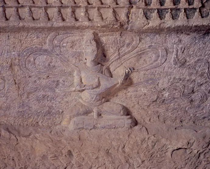 河南卫视水下飞天没看够来龙门看一看石刻上的飞天吧