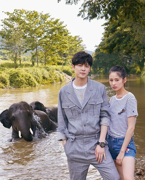 付辛博颖儿蜜月情侣装写真曝光 替换服装几十套被赞太土豪