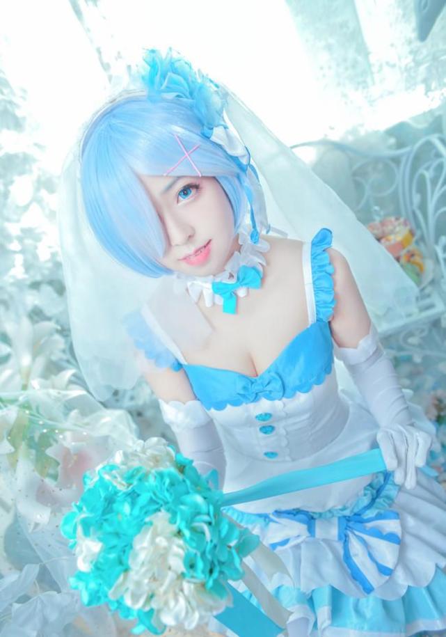 影视动漫动漫cosplay 浅蓝色头发的蕾姆 你绝对没有见过吧 蕾姆花嫁