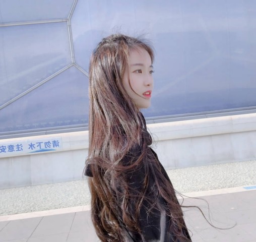 快手女神《青柠味的小不点》生活美拍粉嫩的小