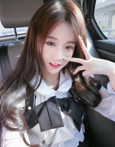 快手女神《青柠味的小不点》生活美拍粉嫩的小